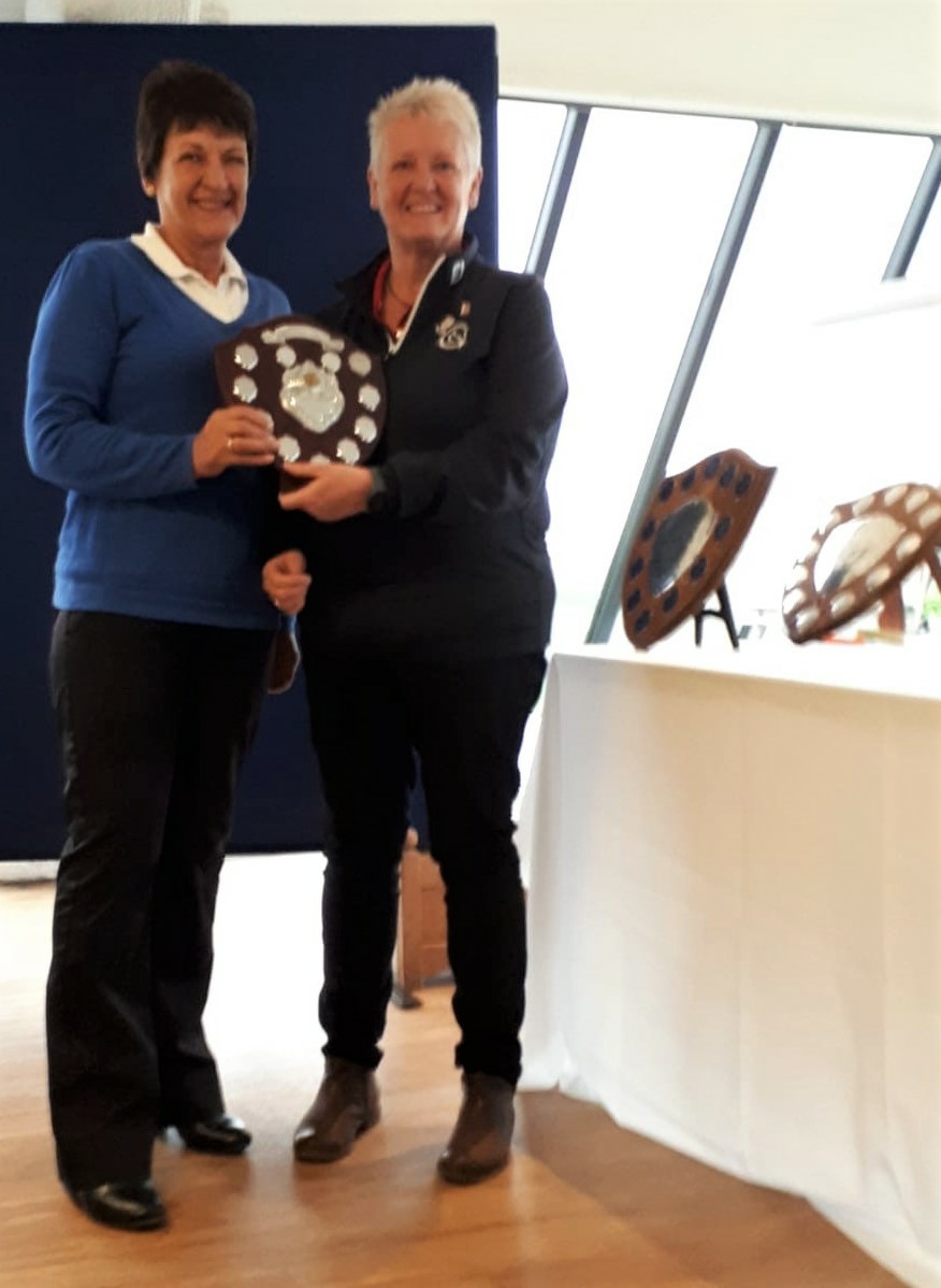 Photo 3. Dawn Hicketts receiving the County Scratch League Division 3 Shield, on behalf of Julie Osborne (Team Captain)