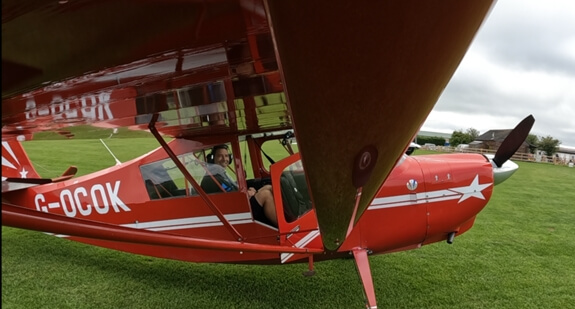 Rich_in_plane.jpg