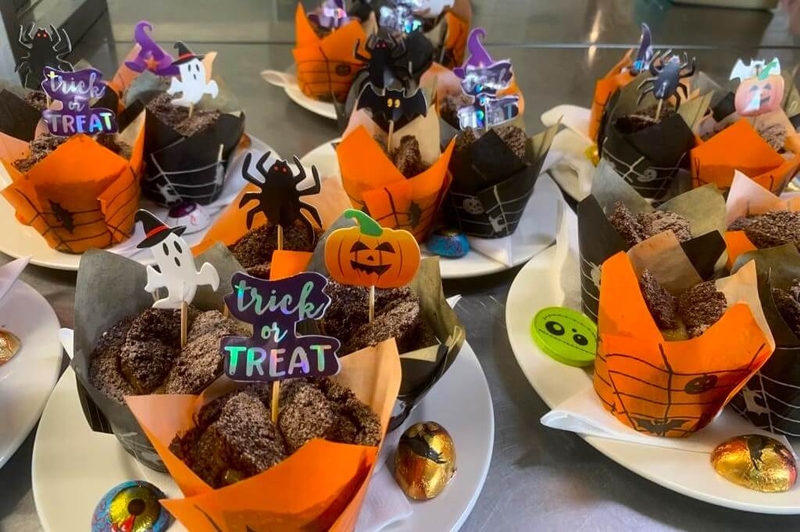 Fun Halloween Golf Competition